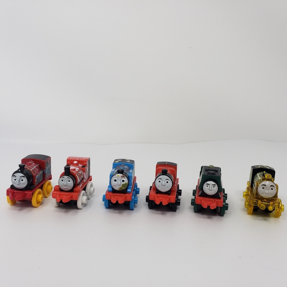 Thomas the Train Small Tiny Trains Lot - Picture 2 of 15